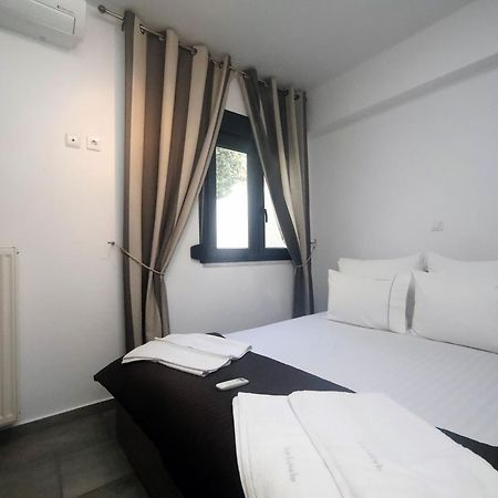 Gazi Boutique Apartment 2 เอเธนส์ ภายนอก รูปภาพ
