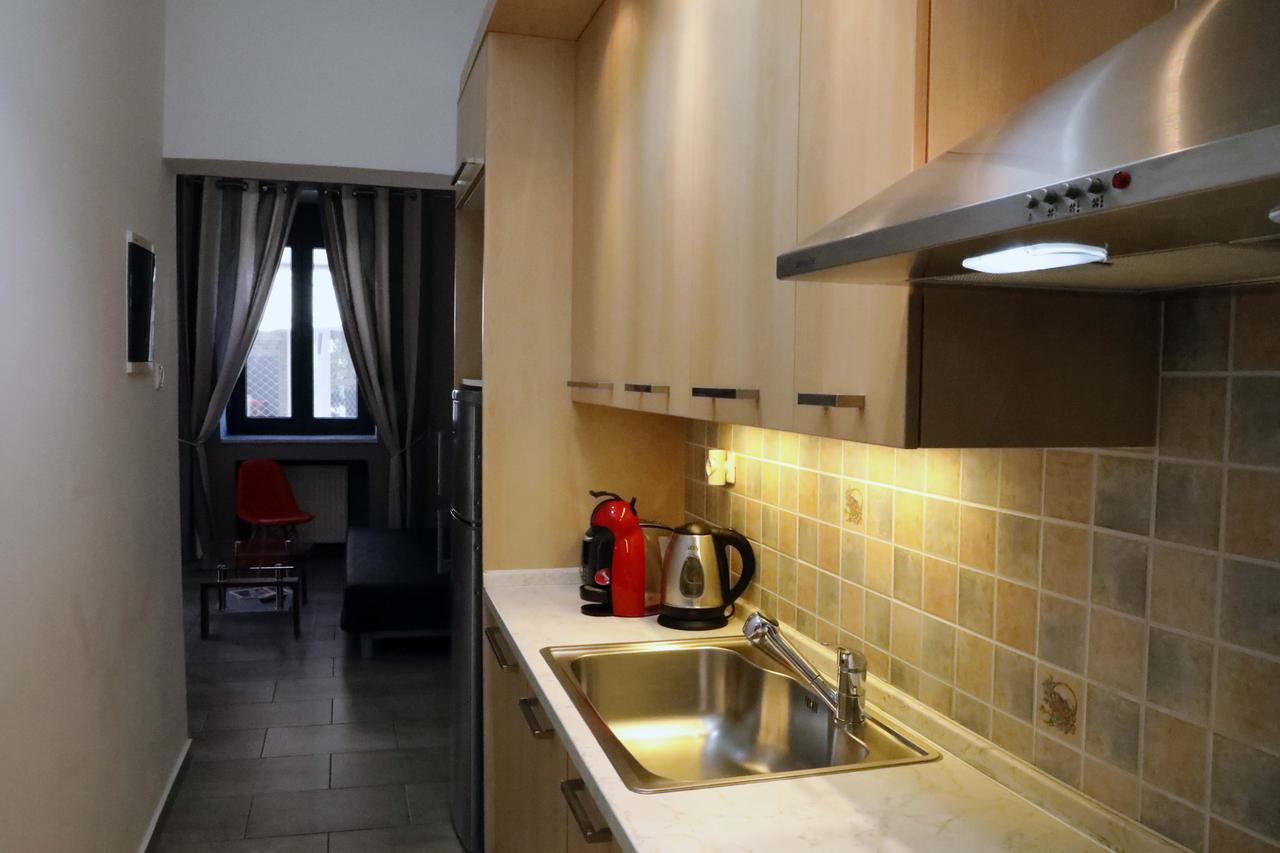 Gazi Boutique Apartment 2 เอเธนส์ ภายนอก รูปภาพ