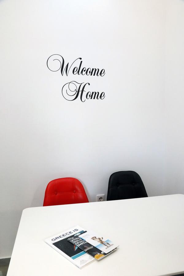 Gazi Boutique Apartment 2 เอเธนส์ ภายนอก รูปภาพ