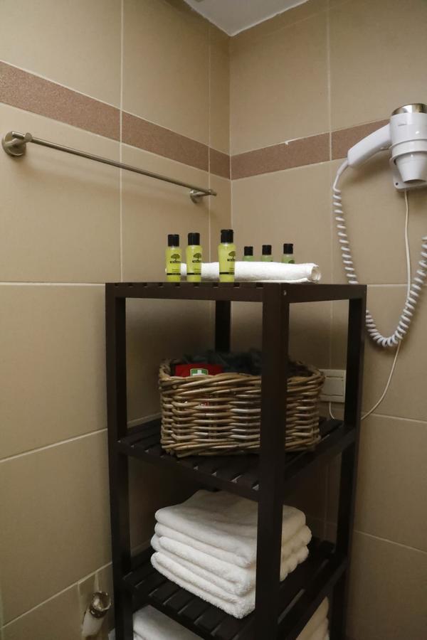 Gazi Boutique Apartment 2 เอเธนส์ ภายนอก รูปภาพ